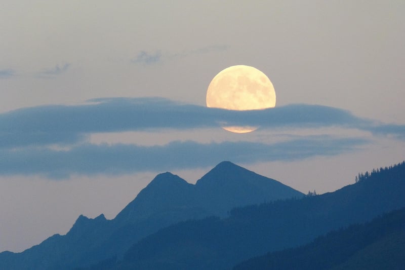 Lunar Lamps